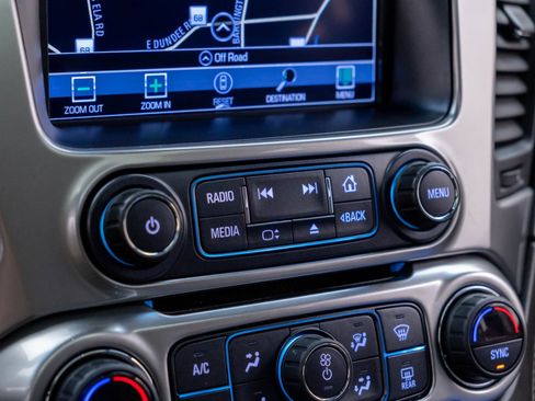 Used 2019 Chevrolet Tahoe Premier AWD/4WD image 27