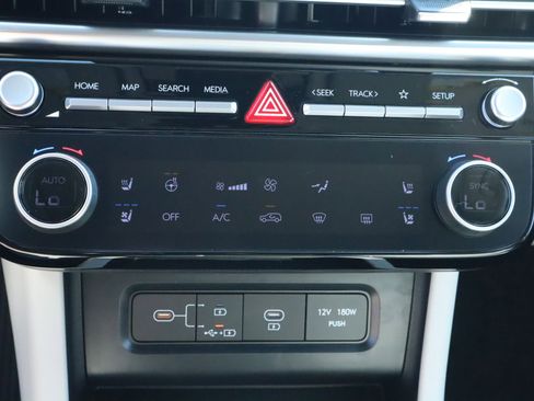 New 2026 Hyundai Tucson Limited image 16