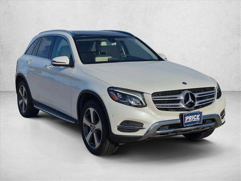 Used 2019 Mercedes-Benz GLC 300 image 3