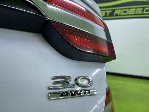 Used 2013 Jaguar XF 3.0 image 13