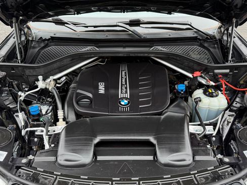 Used 2018 BMW X5 xDrive35d w/ Driving Assistance Package image 30