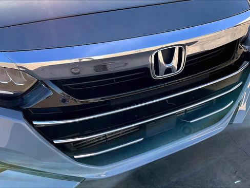 Used 2021 Honda Accord Touring image 29