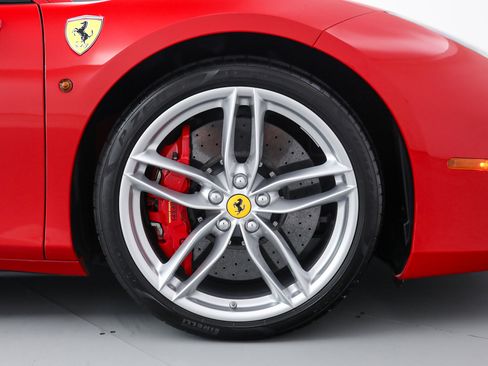 Certified 2019 Ferrari 488 GTB image 37