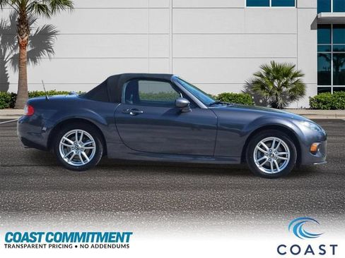 Used 2015 MAZDA MX-5 Miata Sport w/ Convenience Package RWD image 5