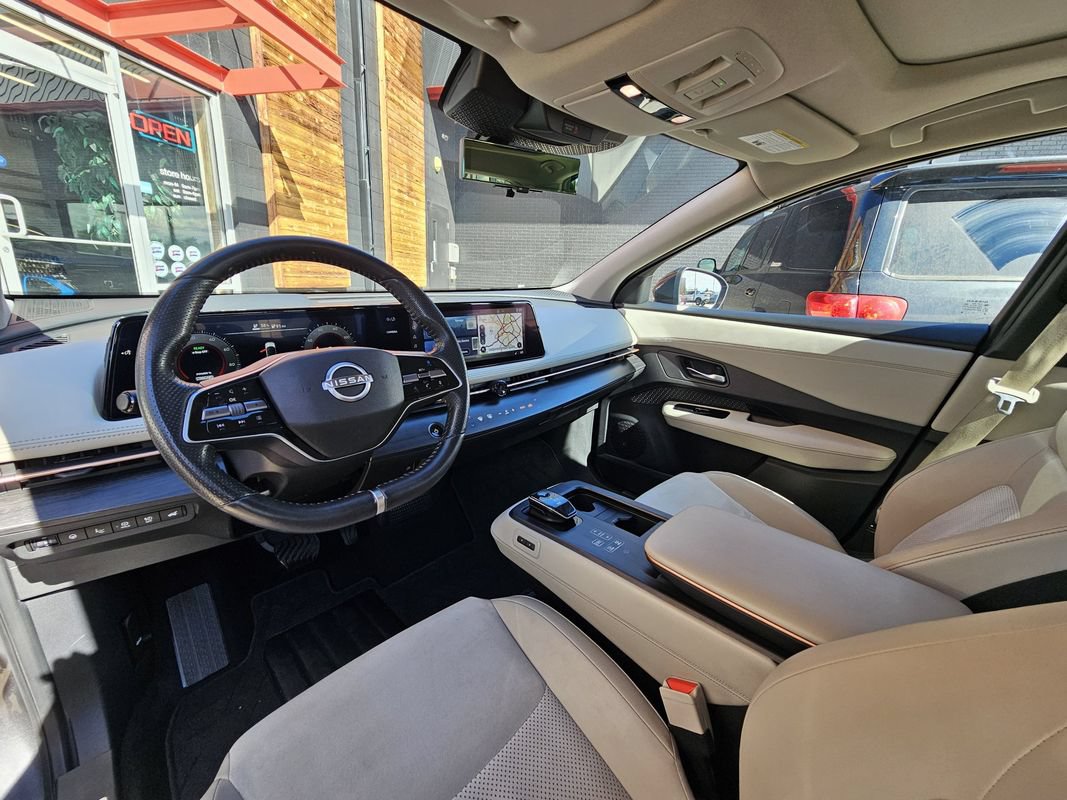 Used 2024 Nissan Ariya AWD image 16