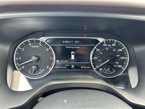 Used 2023 Nissan Rogue SV image 36