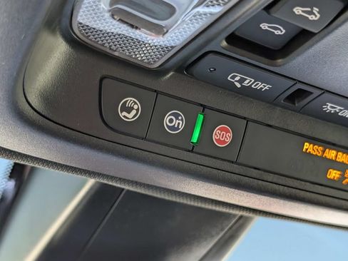 Used 2025 Chevrolet Blazer Premier FWD image 28