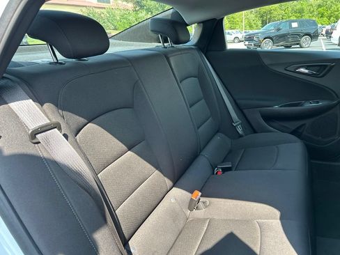 Used 2023 Chevrolet Malibu LS FWD image 38