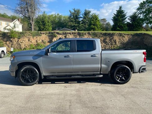 Used 2024 Chevrolet Silverado 1500 RST w/ Convenience Package II AWD/4WD image 5