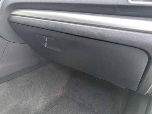 Used 2017 Subaru Crosstrek 2.0i Premium AWD/4WD image 33