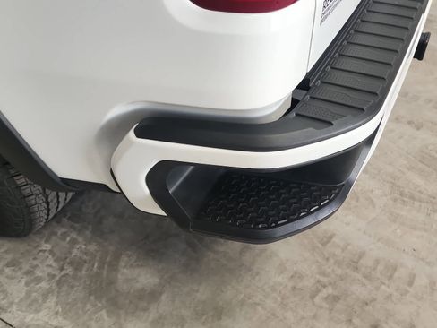 Used 2025 Chevrolet Silverado 1500 RST image 14