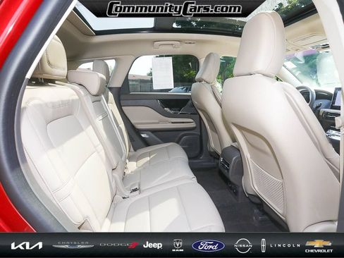 Used 2023 Lincoln Corsair FWD w/ Equipment Group 101A image 23