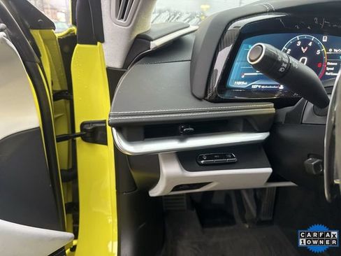 Used 2023 Chevrolet Corvette Stingray Premium Cpe w/ Z51 Performance Package image 12