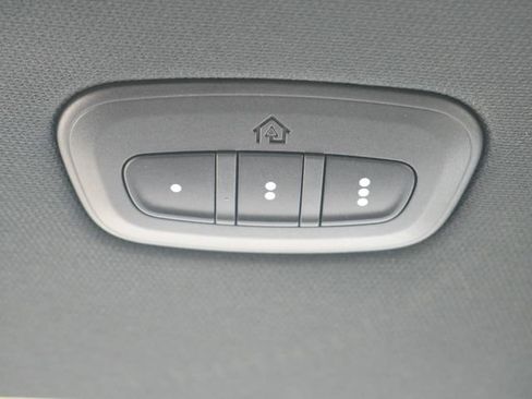 Used 2021 RAM 1500 Big Horn image 31