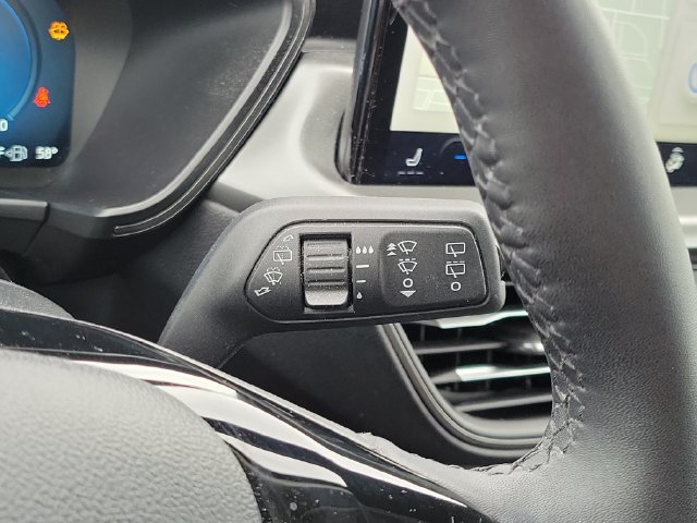 Used 2023 Ford Escape Active w/ Tech Pack #2 FWD image 14