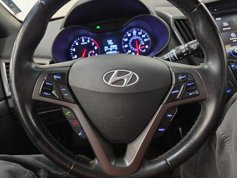 Used 2016 Hyundai Veloster Turbo FWD image 35