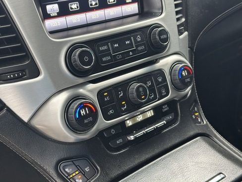 Used 2015 GMC Yukon XL SLT image 11