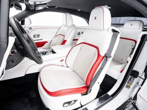 Used 2024 Rolls-Royce Spectre w/ Spectre Launch Package AWD/4WD image 23