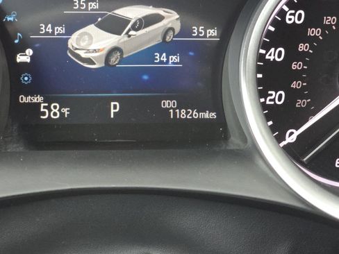 Used 2024 Toyota Camry XLE image 21