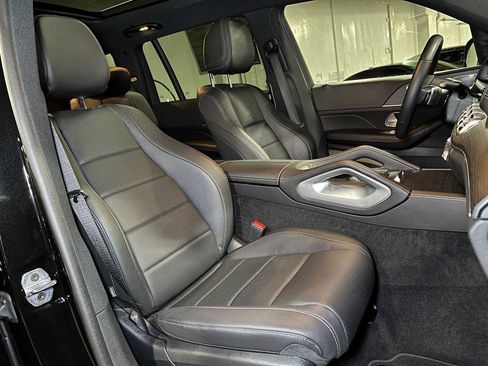 Certified 2025 Mercedes-Benz GLS 450 4MATIC image 13