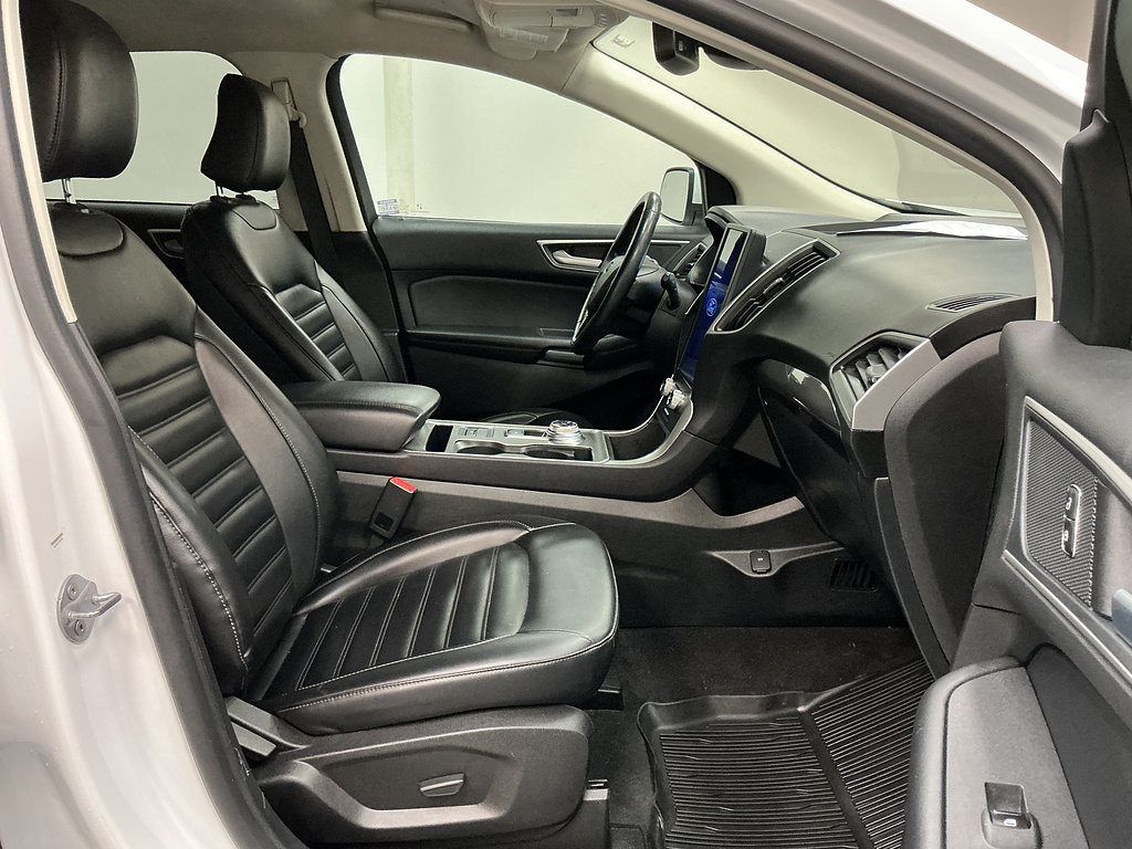 Used 2024 Ford Edge SEL w/ Convenience Package AWD/4WD image 30