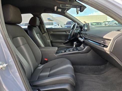 Used 2022 Honda Civic Sport image 25