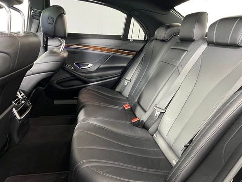 Used 2015 Mercedes-Benz S 550 4MATIC Sedan image 37