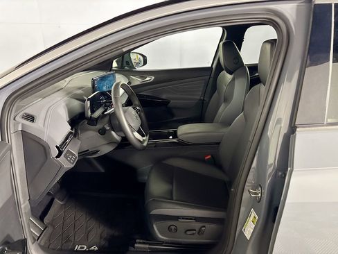 Certified 2023 Volkswagen ID.4 Pro S Plus AWD/4WD image 11