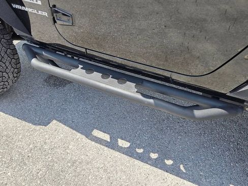 Used 2015 Jeep Wrangler Sport w/ Connectivity Group image 12