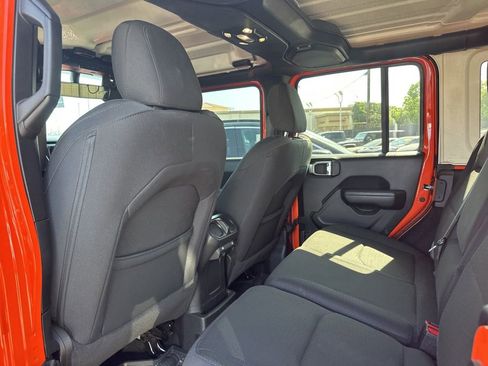 Used 2023 Jeep Wrangler Unlimited w/ 8.4" Radio Group AWD/4WD image 11