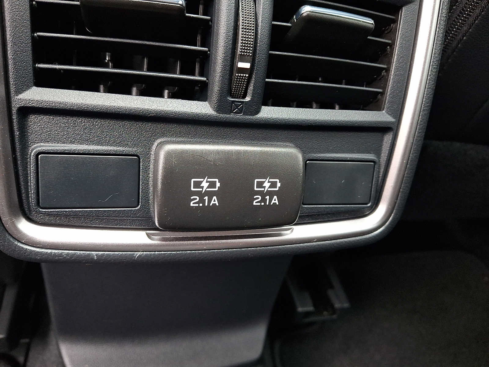 Used 2024 Subaru Forester Limited AWD/4WD image 11