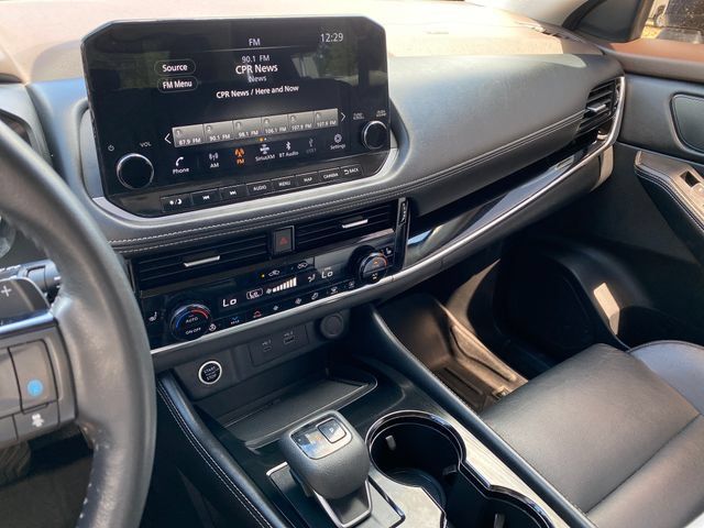 Certified 2023 Nissan Rogue SL w/ SL Premium Package AWD/4WD image 19