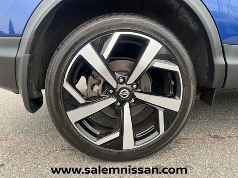 Used 2022 Nissan Rogue Sport SL AWD/4WD image 26