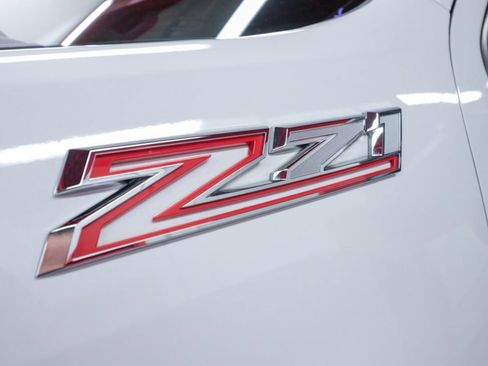 Used 2024 Chevrolet Silverado 2500 Custom w/ Custom Value Package image 38