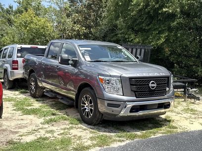 Used 2023 Nissan Titan SV w/ SV Convenience Package