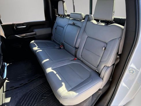 Used 2020 Chevrolet Silverado 2500 LTZ image 23