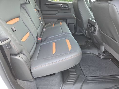 New 2026 GMC Sierra 1500 AT4 w/ AT4 Premium Package AWD/4WD image 28