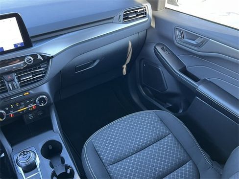 Used 2023 Ford Escape Active image 34