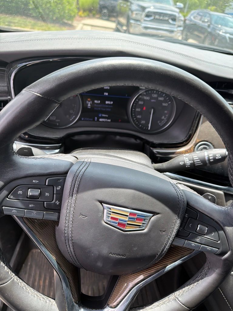 Used 2023 Cadillac XT6 Premium Luxury w/ Platinum Package AWD/4WD image 45