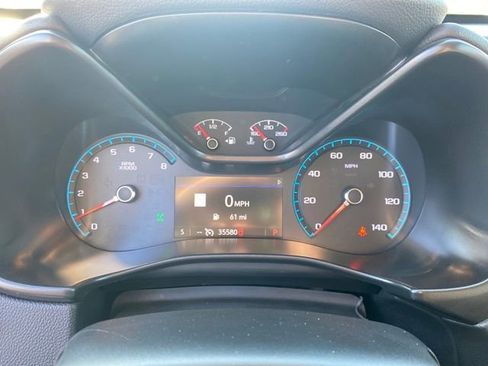 Used 2022 GMC Canyon Denali image 9