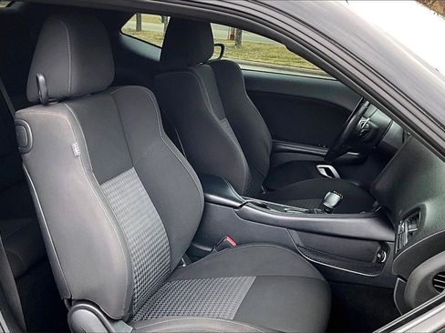 Used 2021 Dodge Challenger R/T image 7