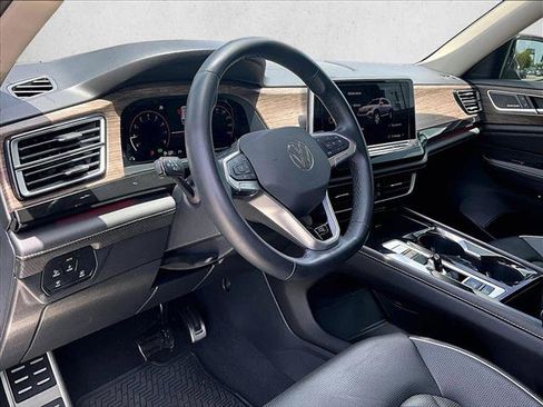 Used 2026 Volkswagen Atlas SEL Premium R-Line AWD/4WD image 14