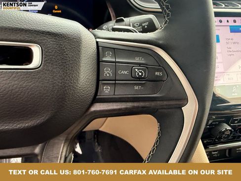 Used 2024 Jeep Grand Cherokee Limited image 18