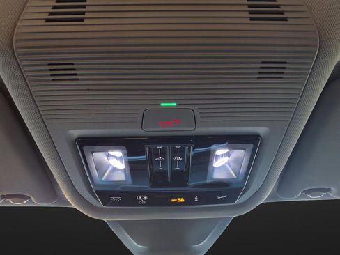 New 2026 Volkswagen Atlas SEL image 48