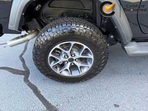 Certified 2025 Jeep Wrangler Sport AWD/4WD image 28