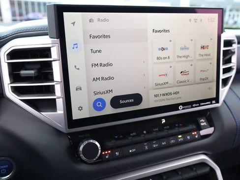 Used 2024 Toyota Tundra Platinum image 17