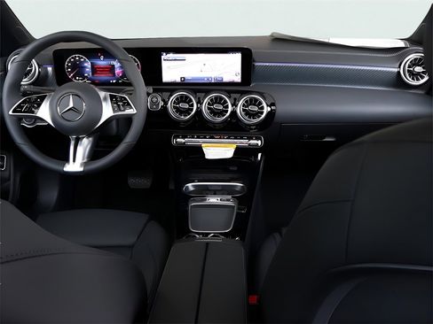 New 2025 Mercedes-Benz CLA 250 4MATIC image 26