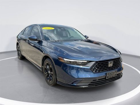 Used 2025 Honda Accord EX-L image 1