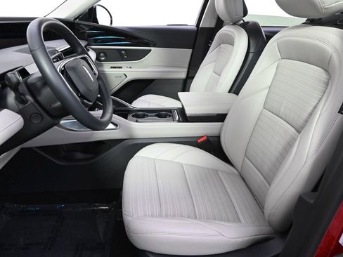 New 2026 Lincoln Nautilus Reserve image 13