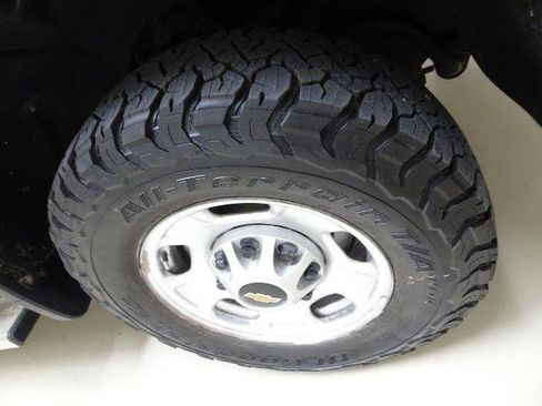 Used 2020 Chevrolet Silverado 2500 W/T w/ WT Convenience Package image 8